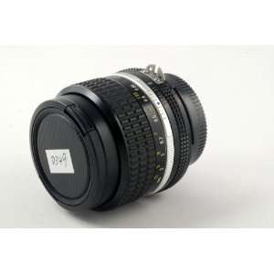  Nikon 35mm f/2.8 AIS manual focus lens