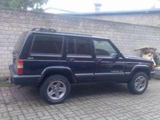 JEEP Cherokee 2.5 TD Sport in Nordrhein Westfalen   Ahlen  Autos 