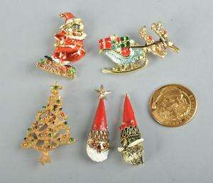 Vintage 50s Enameled Christmas Pins & Gold Santa Coin  