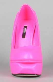 Senso Diffusion The Agnes Shoe in Neon Pink  Karmaloop   Global 