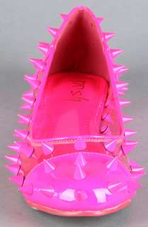 Sole Boutique The Dynamo Flat in Fuchsia  Karmaloop   Global 