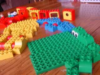 CLEAN Duplos TOYS big lego blocks 80 pieces 7 people & dogs all 