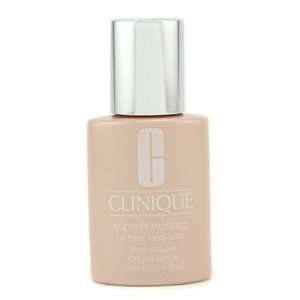 Superfit MakeUp (Dry Combination to Oily)   No. 03 Petal by Clinique 