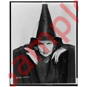 Agnes Moorehead Rapunzel Witch Costume Bewitched Endora