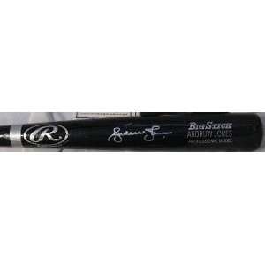 Andruw Jones Autographed Baseball Bat   Black Engraved Big Stick