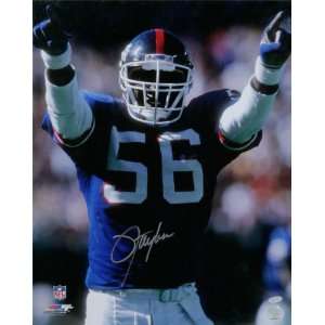 Lawrence Taylor New York Giants   Pointing   Autographed 16x20 