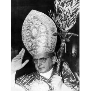 Pope Paul Vi, Blessing Crowd in St. Peters Basilica on Palm Sunday 