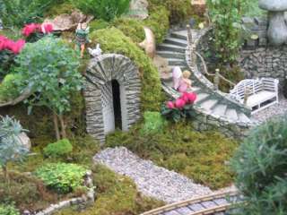The Fairys Garden RAMPROOF STONE ARCH & GARDEN GATE (#380040230034)