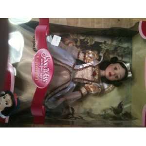  Disney Brass Key Celebration Snow White Doll 2005 Toys 