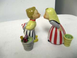 Lot 2 Older Japan KISSING Figurines w/Flower Pots  