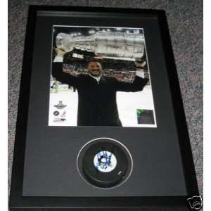  Signed Mario Lemieux Hockey Puck   Stanley Cup Shadowbox 