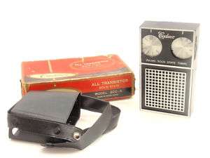 CADAUX Transistor Radio & Box Vintage Model 600 A    